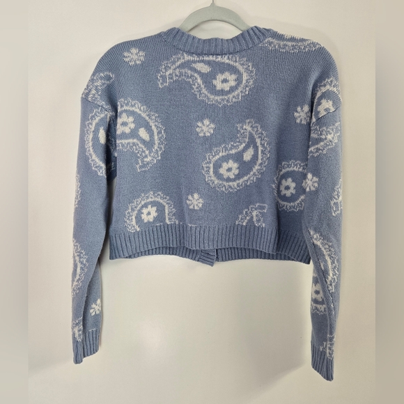 Stitch & Pine Paisley Print Crop 3-Button Sweater Cardigan Sz Small - Picture 2 of 7